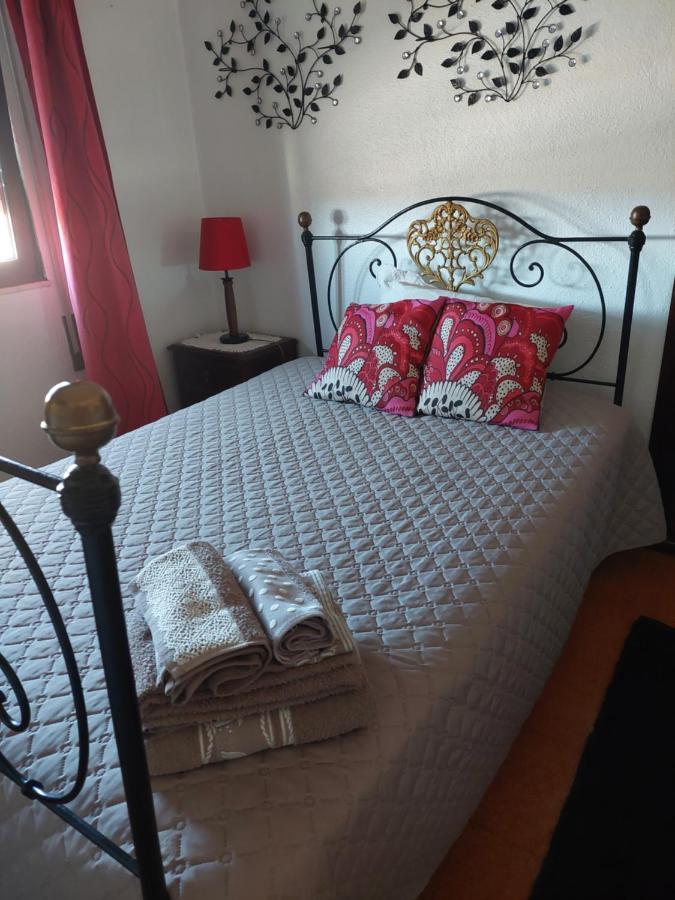 Quartos Da Vovo Avis Esterno foto